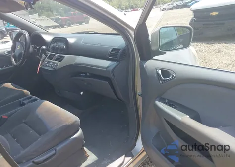 2005 Honda Odyssey Ex z USA, uszkodzony, nr VIN 5FNRL38405B039249